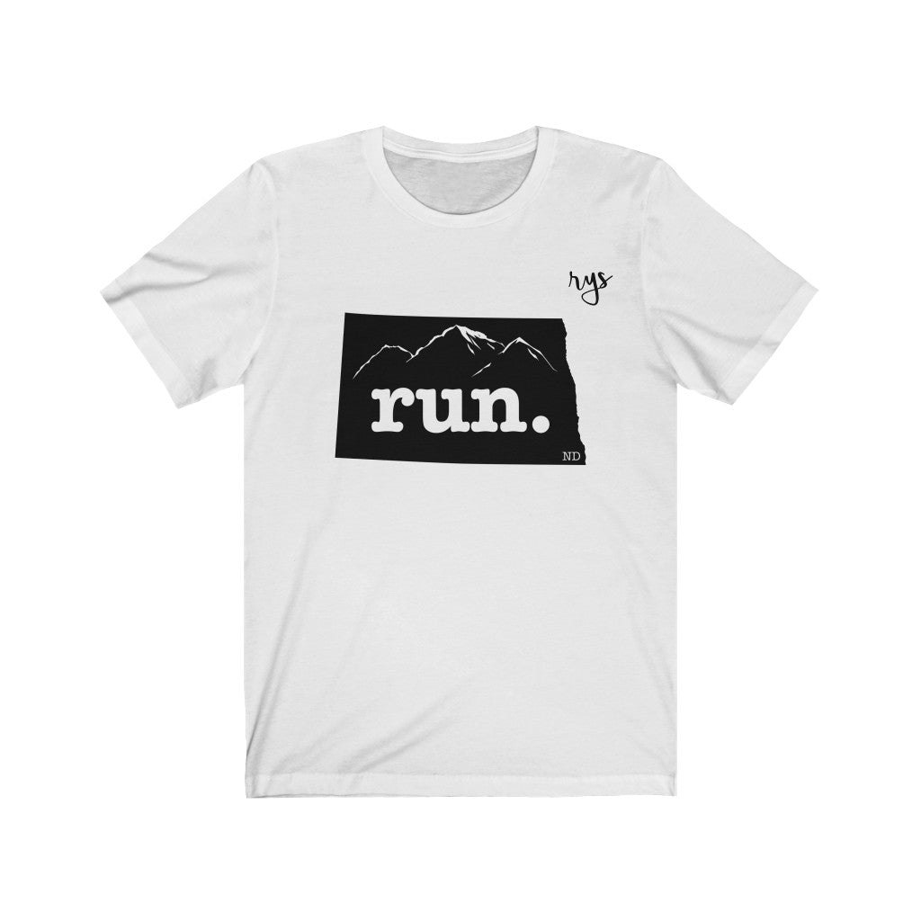 Run North Dakota Men's / Unisex T-Shirt (Solid)