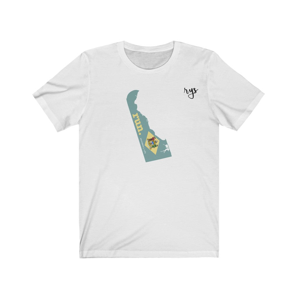 Run Delaware Men's / Unisex T-Shirt (Flag)